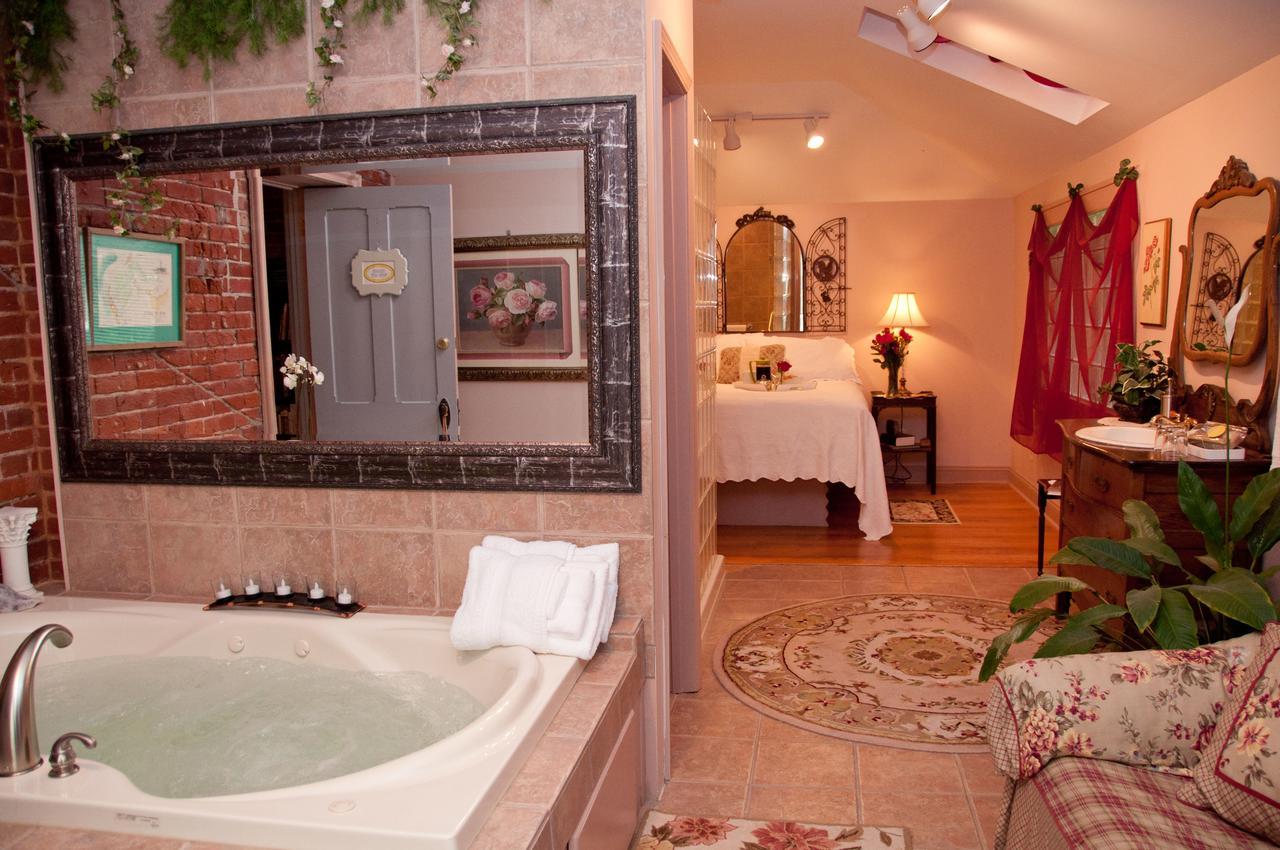 Main Street Inn Parkville Luaran gambar
