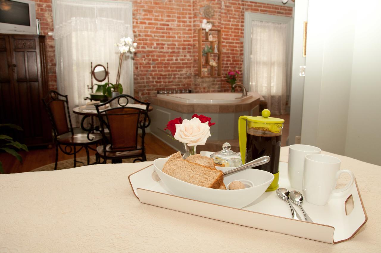 Main Street Inn Parkville Luaran gambar